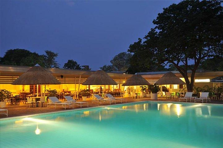 5 dias / 4 noites Cresta Sprayview Hotel Package