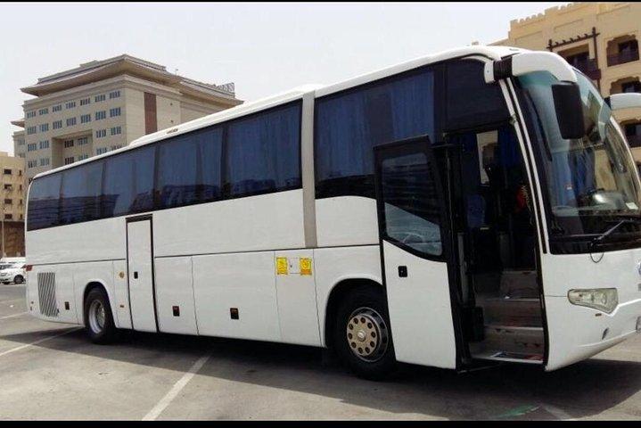 50-zits privé luxe toeristenbus