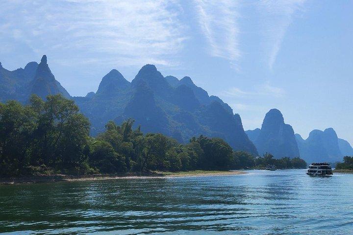 Heldags Guilin Li-River Cruise med 3-stjernet båd og teplantage Privat Tour