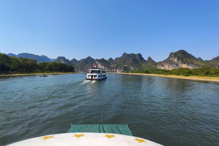 Heldags Guilin Li-River Cruise med 3-stjernet båd og teplantage Privat Tour