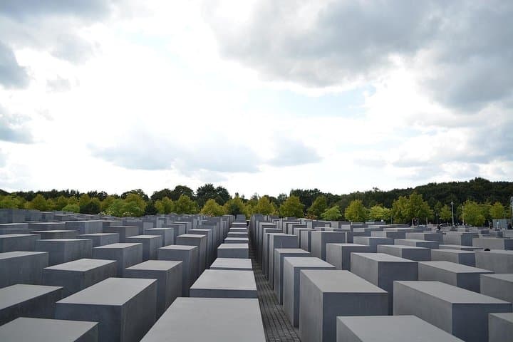 Private 2-Hour Sightseeing Tour in Berlin
