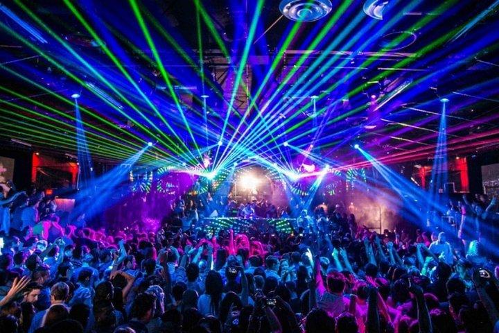 Tour dei nightclub di New York