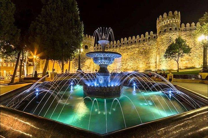 Bezaubernde Baku Lights Night Tour
