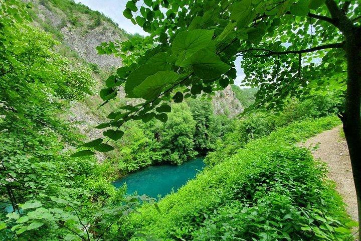 Tour privato di Millenium Cross, St. Pantelemon Monastery e Matka Canyon da Skopje
