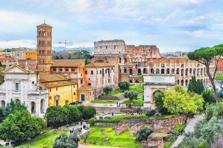 Tour guidato dell'arena dei gladiatori del Colosseo e del Foro Romano