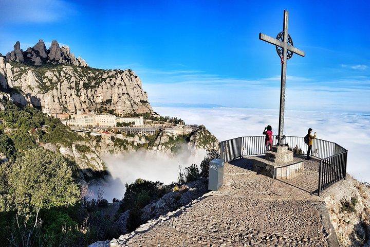 Montserrat Nature Hike Tour com mosteiro e museu