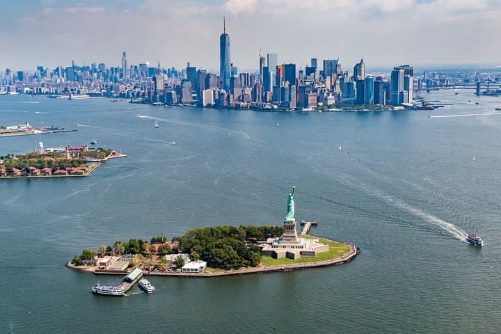 New York Manhattan Scenic Helicopter Tour
