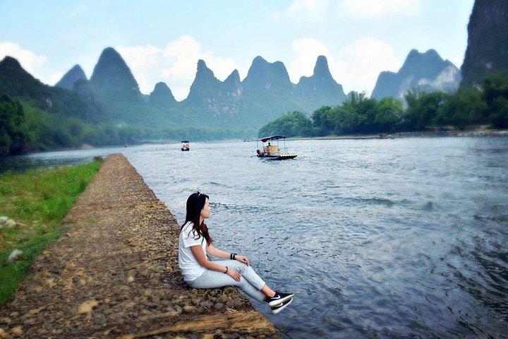 Private 2-Day Guilin Package Tour Including Lunch