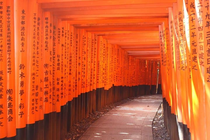 Carefree Private Exploration of Fushimi Inari, Gion, Kiyomizudera, and More