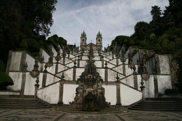Excursão privada a Braga e Guimarães saindo do Porto