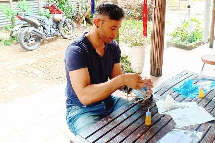 Guidet tur til Thanh Ha Pottery Village, Lantern Making Class & Basket Boat Ride