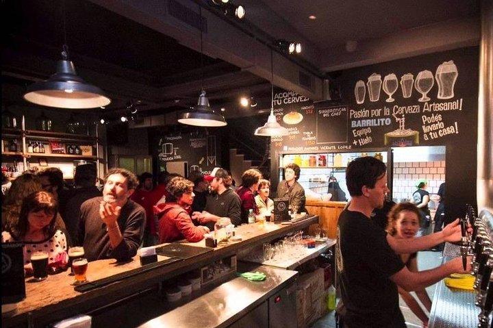 Private Walking Tour & Craft Beer Tasting