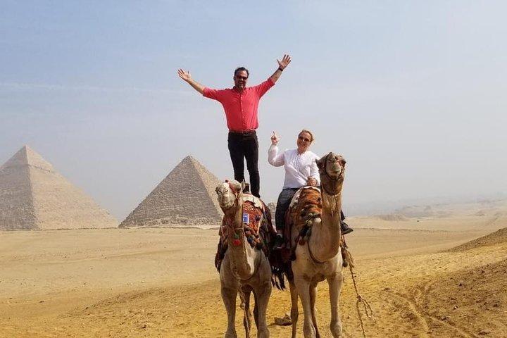 Guidad tur till pyramiderna, sfinxen, egyptiska museet och Khan El-khalili med biljetter