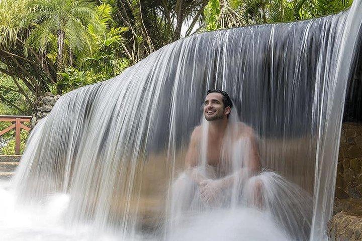 Tabacon Hot Springs-dagpas