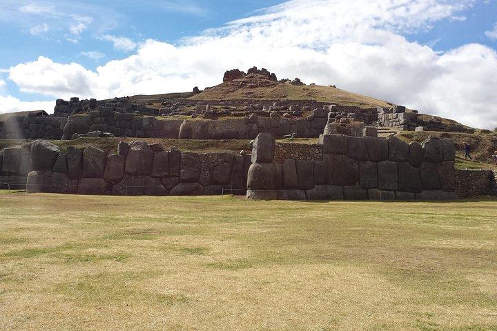 Tour privado da cidade de Cusco Sites arqueológicos, Guia e motorista somente