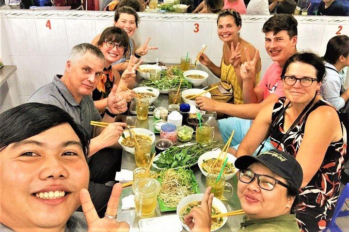 Ho-Chi-Minh-Stadt Street Food mit Rollertour | Fahrerin