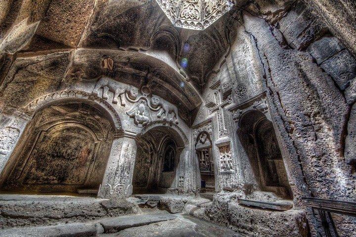 Garni, Geghard, Lago Sevan, Monastero Sevanavank - tour privato da Yerevan