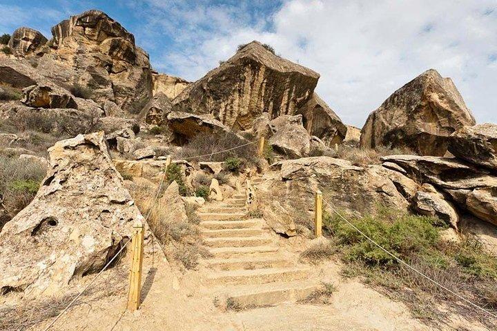 Tour Qobustan-Absheron
