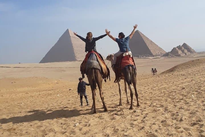 Cairo Layover Tour: Pyramids, Sphinx & Grand Egyptian Museum