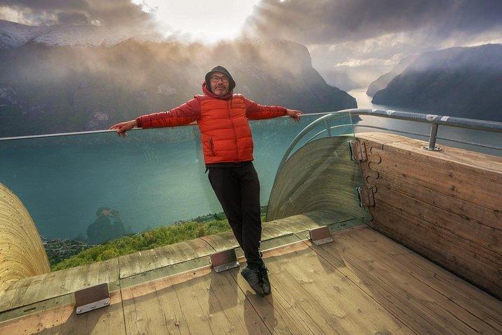 プライベートツアー: ノルウェーのスケッチ , Gudvangen, Flåm, Stegastein