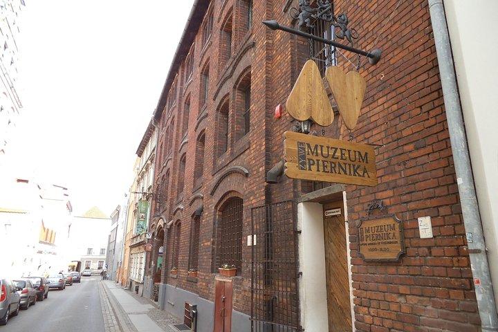 Torun Living Museum of Gingerbread and Old Town Walking Tour