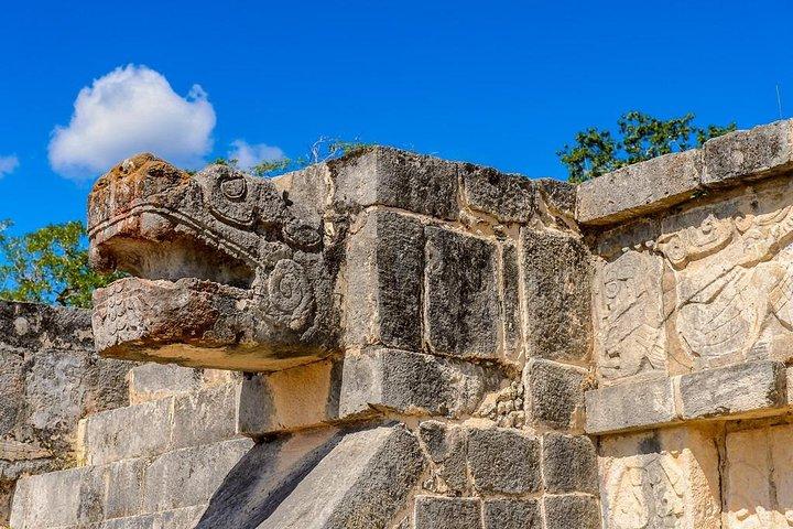 Chichen Itza Sacred Cenote and Valladolid Tour