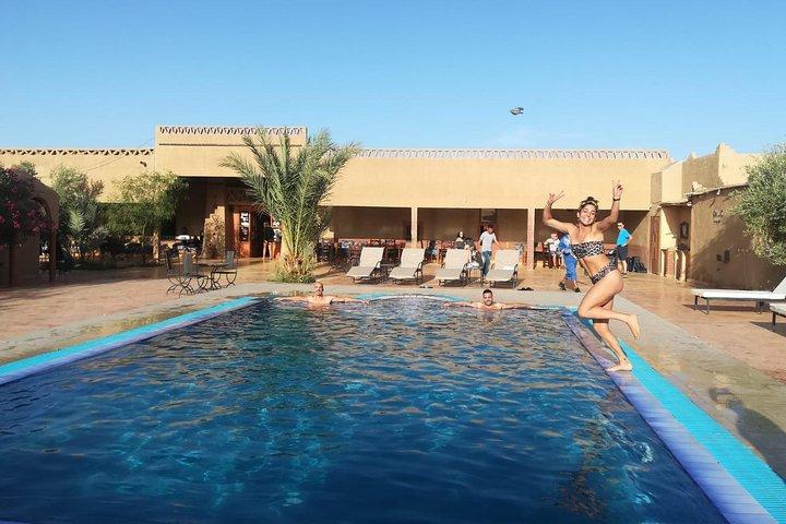 Tour de 3 días de Marrakech a Fez a través del desierto y Ait Ben Haedou