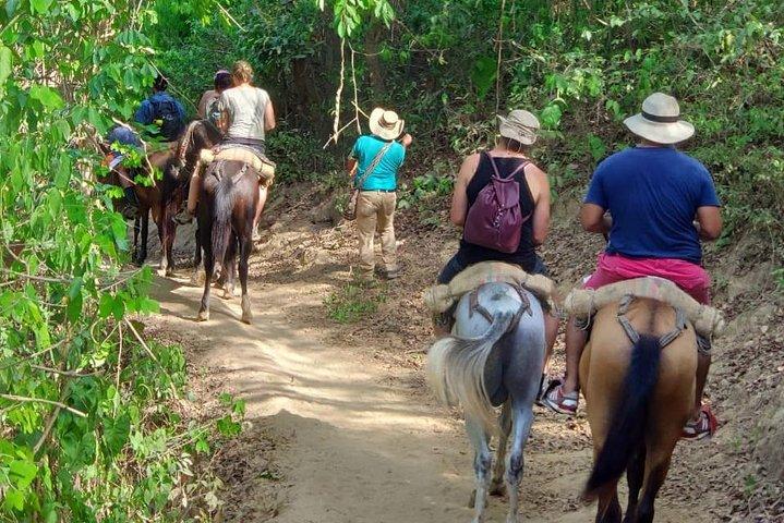 Parque Tayrona - Pueblito Tayku + Cabo San Juan