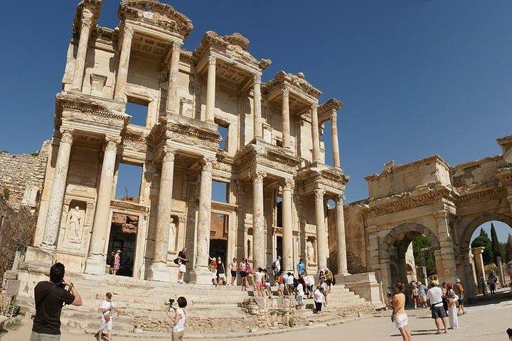 Kusadasi̇ & Pamukkale & Antalya Tour