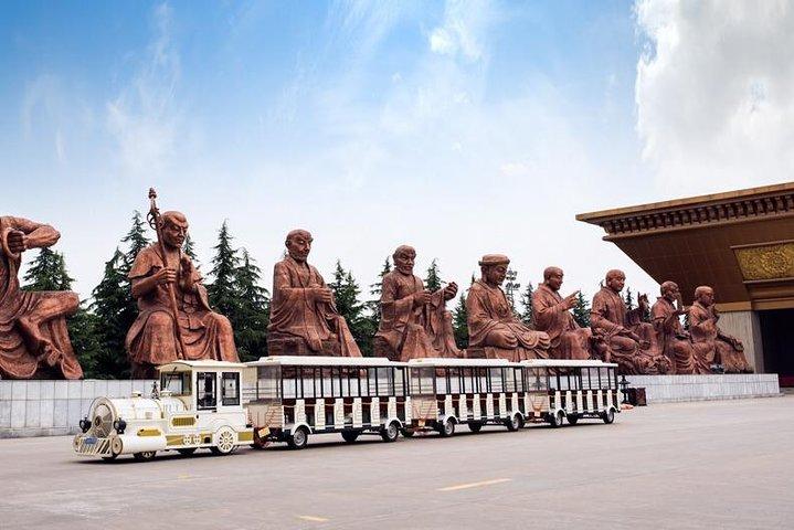 Excursion d'une journée: le mausolée de Qianling et le temple de Famen
