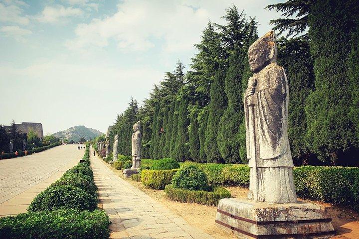 Excursion d'une journée: le mausolée de Qianling et le temple de Famen