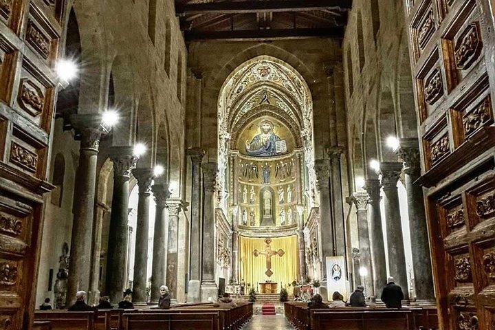 Scopri Monreale e Cefalù: Tour Privato da Palermo