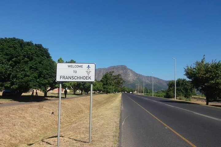 Private Wine tasting Cape Town Wineries Stellenbosch Franschoek Paarl full Day