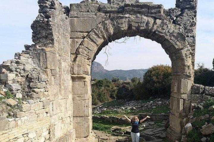 Dagtrip naar Manavgat Waterval, Aspendos en Side vanuit Alanya