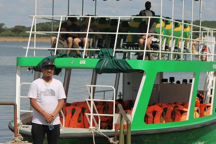 Safari di 6 giorni Queen Elizabeth e Mburo Luxury