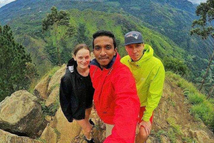 Excursion d'une journée à Nine Arch Bridge, Ella Rock et Little Adam's Peak avec déjeuner