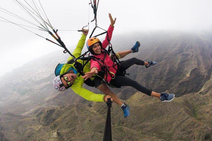 Parapendio Premium a Tenerife: foto, video e ritiro incluso