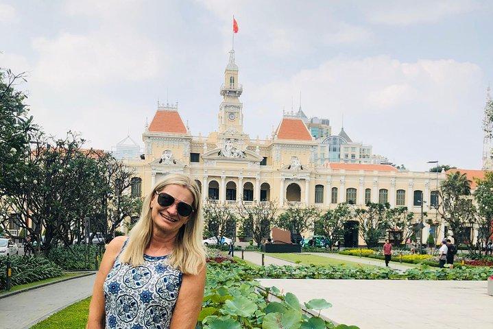 Excursão privada à cidade de Ho Chi Minh saindo do porto e café com ovos vietnamita