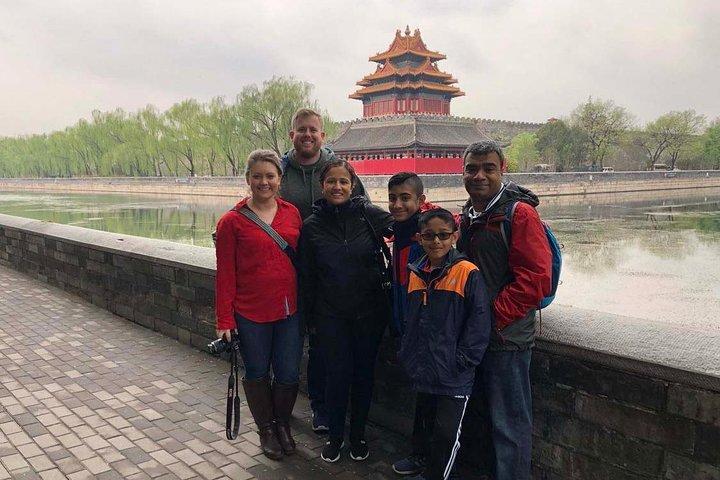 Beijing田yu長城と紫禁城への北京レイオーバーツアー