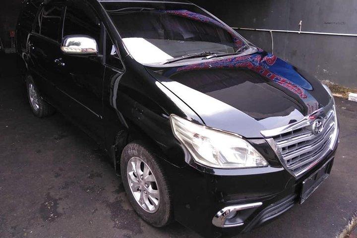 Yogyakarta leje bil i 12 timer