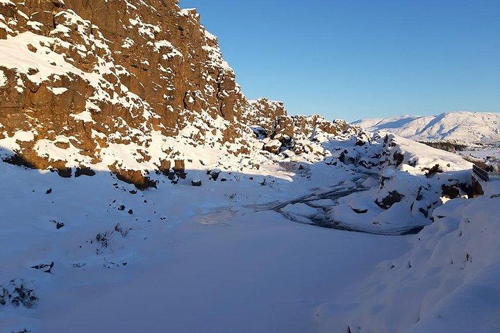 Glaciers et Aurore: Autour de l'Islande en hiver