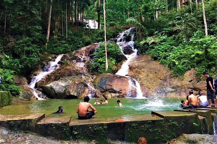 Hot Spring and Waterfall Day Tour