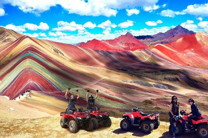ATVs in Rainbow Mountain den ganzen Tag