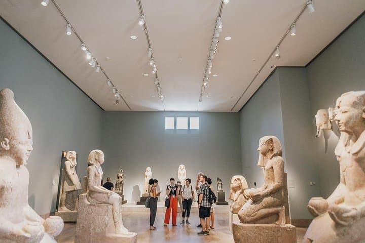 Metropolitan Museum Guided Group Tour