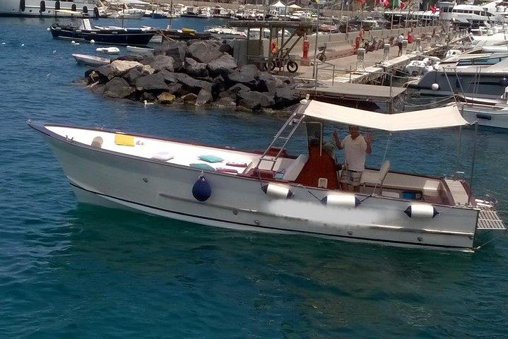 Private Capri Ganztagestour auf dem Land- und Seeweg ab Sorrent