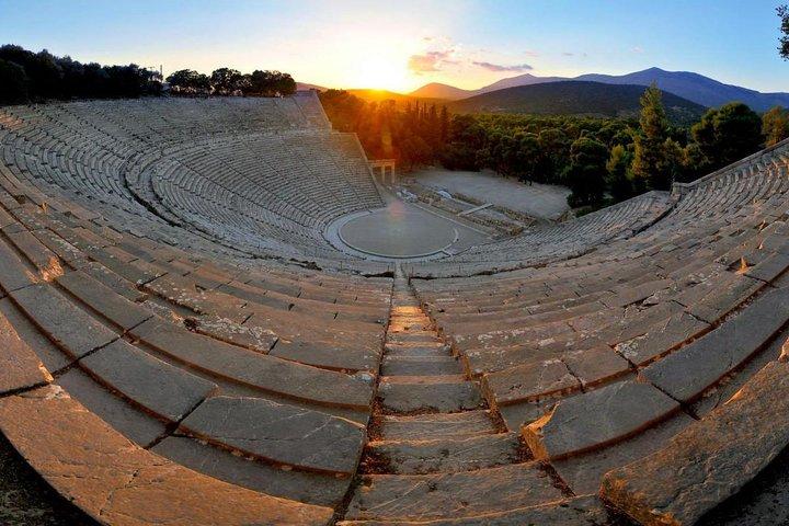 "Discover Argolis: All-Day Tour til Nafplio, Mycenae & Epidaurus"