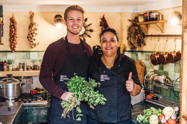 Fez Cooking Class inklusive marknadsbesök och 3-rätters lunch eller middag