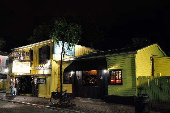 Key West Haunted Pub Crawl and Ghost Tour mit kostenlosem T-Shirt
