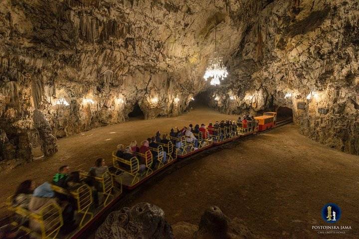 Postojna Cave, Ljubljana