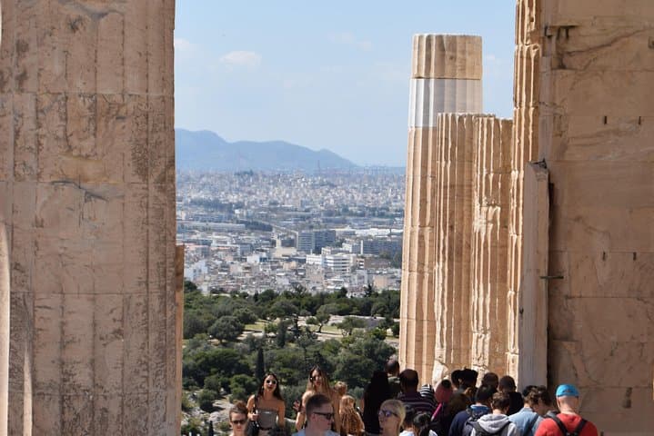 Acropolis & Acropolis Museum Group tour in German